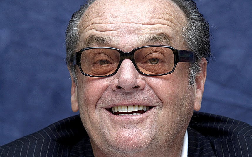 ack Nicholson que está aniversariando no dia de hoje, ele que nasceu em Neptune, New Jersey, EUA, no dia 22 de abril de 1937. A carreira cinematográfica de Nicholson começou com o legendário produtor Roger Corman que o lançou no papel principal de The Cry Baby Killer de 1958.