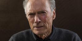 Clint Eastwood com 67 anos dedicados ao cinema, completando 92 anos  ele ainda tem fôlego para prosseguir sua jornada. Afinal, como diria o filósofo Cícero: “Ninguém é tão velho que não acredite que poderá viver por mais um ano”!