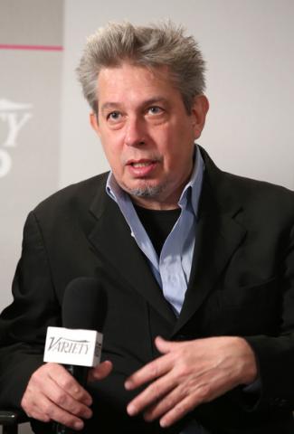 Elliot Goldenthal paralelamente a sua carreira de compositor de trilhas, também continua se dedicando a atividade concertista. No dia 29 de Maio Elliot Goldenthal vai participar do Festival de Cinema de Cracóvia na Polônia, mostrando as suas mais importantes composições para o cinema. 