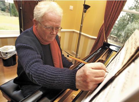 Em 2007 Christopher Gunning retornou em grande estilo para os longas metragens, compondo a trilha sonora do filme PIAF, UM HINO AO AMOR.
