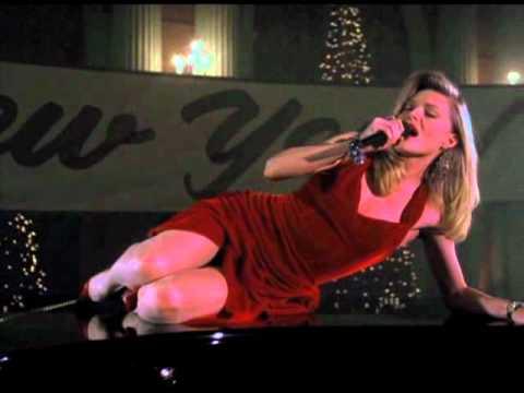 Michelle Pfeiffer canta no filme SUZIE E OS BAKER BOYS.