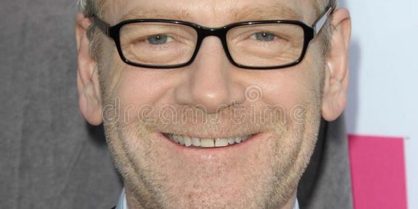Clique no arquivo de áudio para ouvir o programa dedicado a Kenneth Branagh, produzido e apresentado por Márcio Alvarenga e transmitido todos os domingos, oito da noite, pela Rádio Universitária FM, da Universidade Federal de Uberlândia,MG,Brasil.
