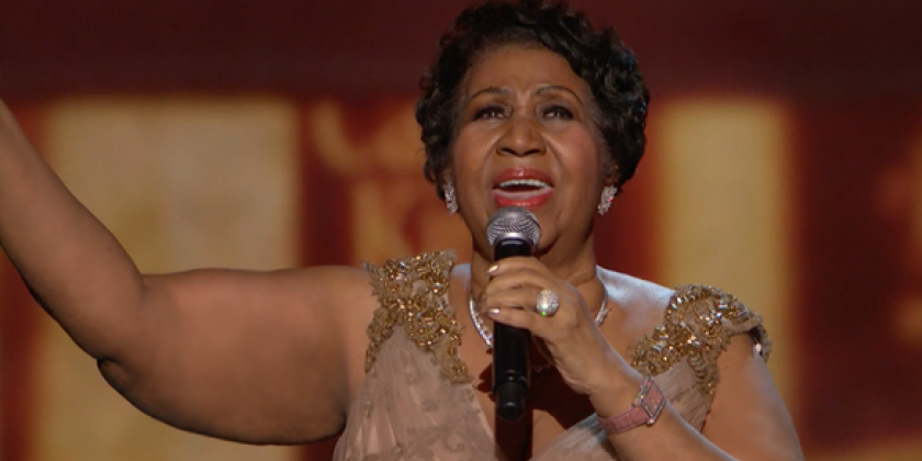 A cantora Aretha Franklin interpretou de forma magistral a canção composta por Burt Bacharach “Walk On By “.