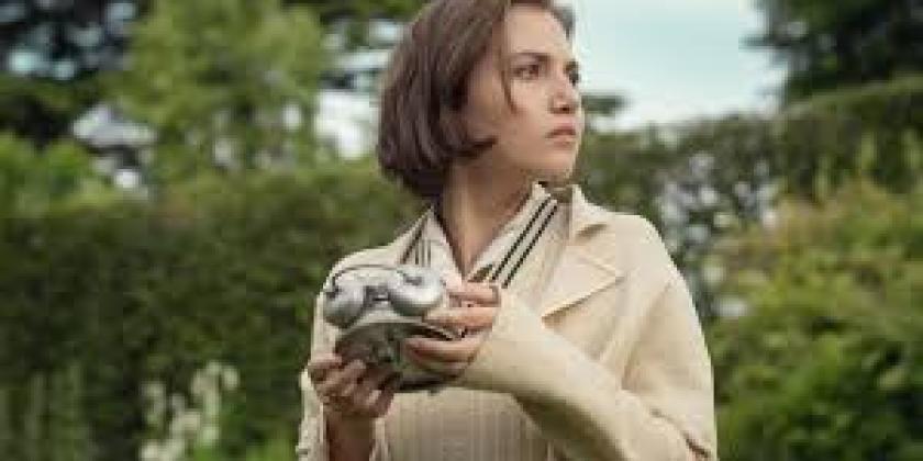 OS SETE RELÓGIOS, uma história baseada em uma ideia genial de Agatha Christie.